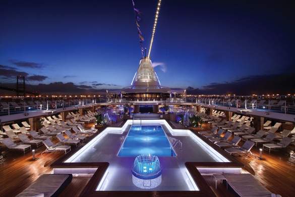 Oceania Cruises The Pool 3.jpg